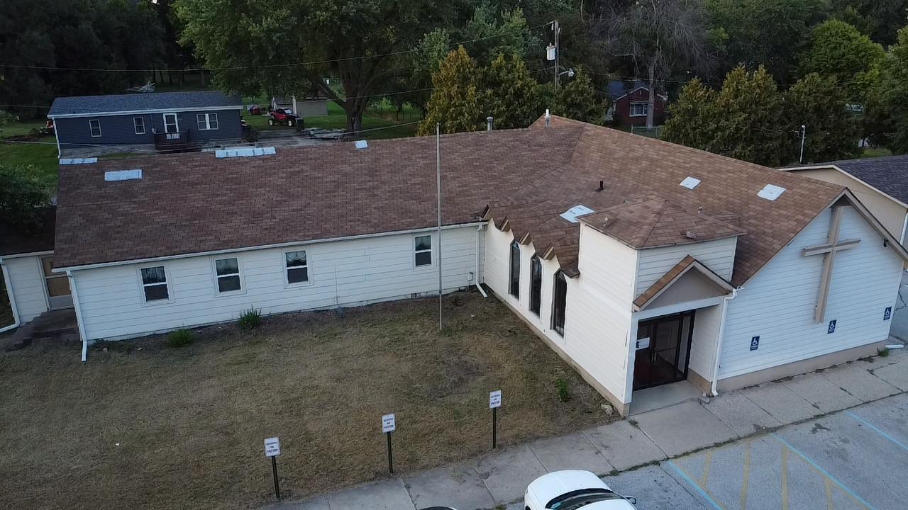 Roofing contractor in Iowa project gallery and roof installation photos
