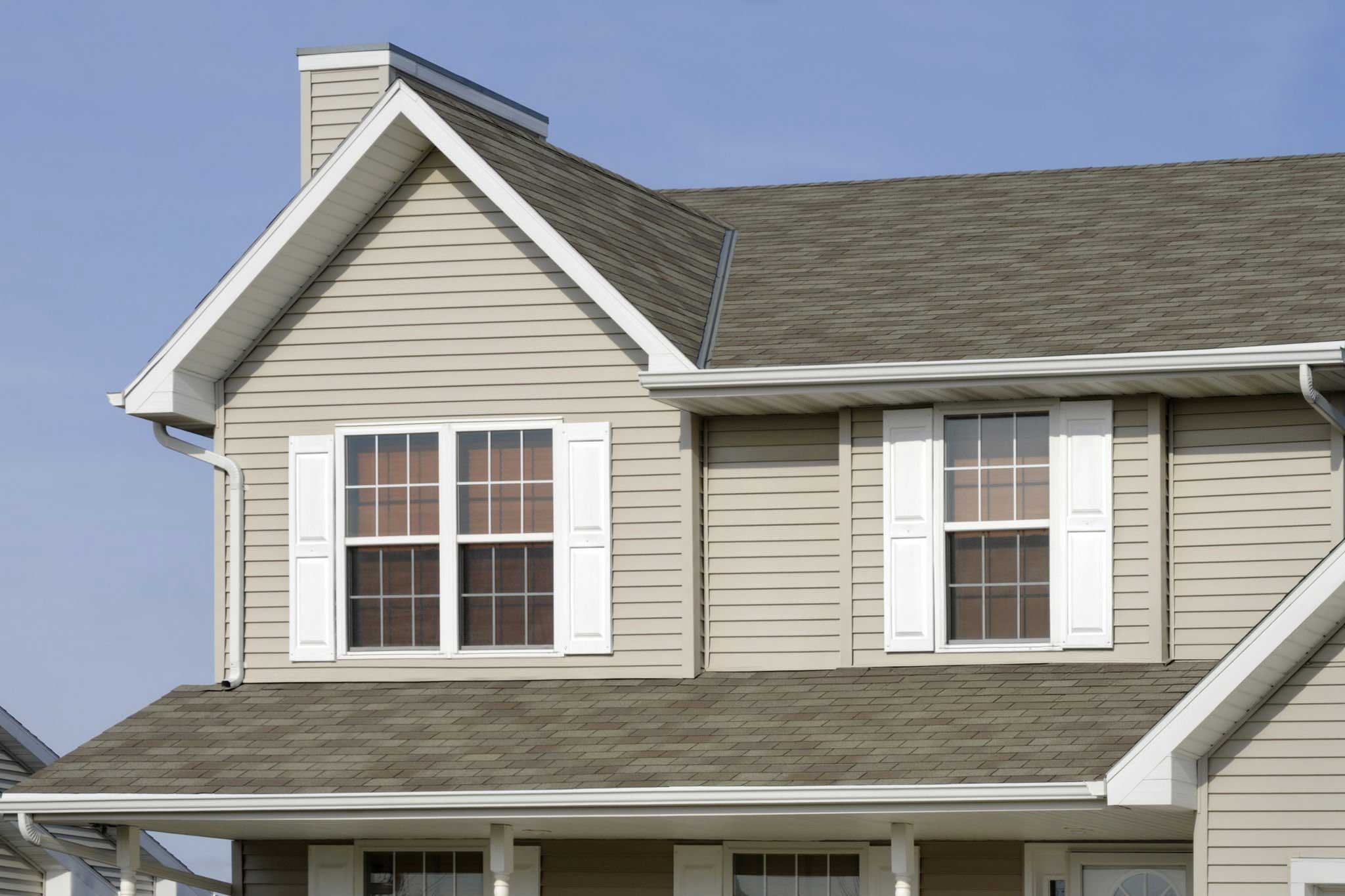 Siding contractor Johnson County providing siding installation, roof repair, gutter systems, and exterior services across Iowa